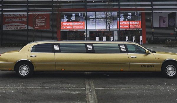 gouden-limousine-huren gouden-limousine-huren